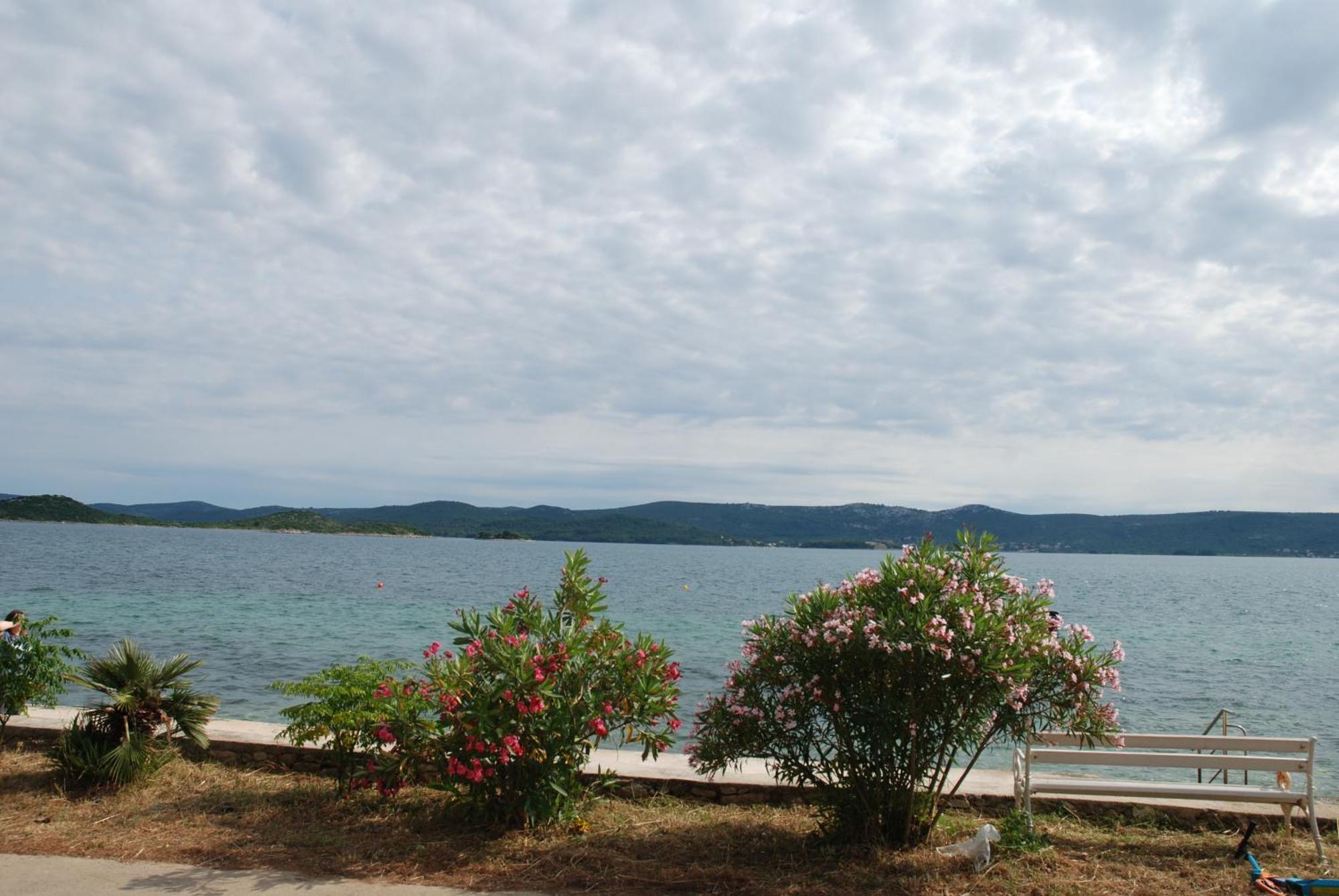 5 Meters From The Sea With Private Beach - 70M2 Colibri Sunset Apartments Sveti Petar  Dış mekan fotoğraf